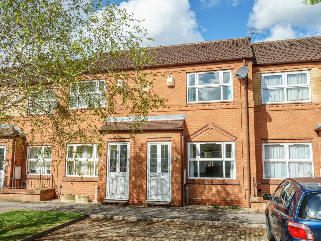 2 bed terraced house to rent in Bowling Green Croft, Off Haxby Road