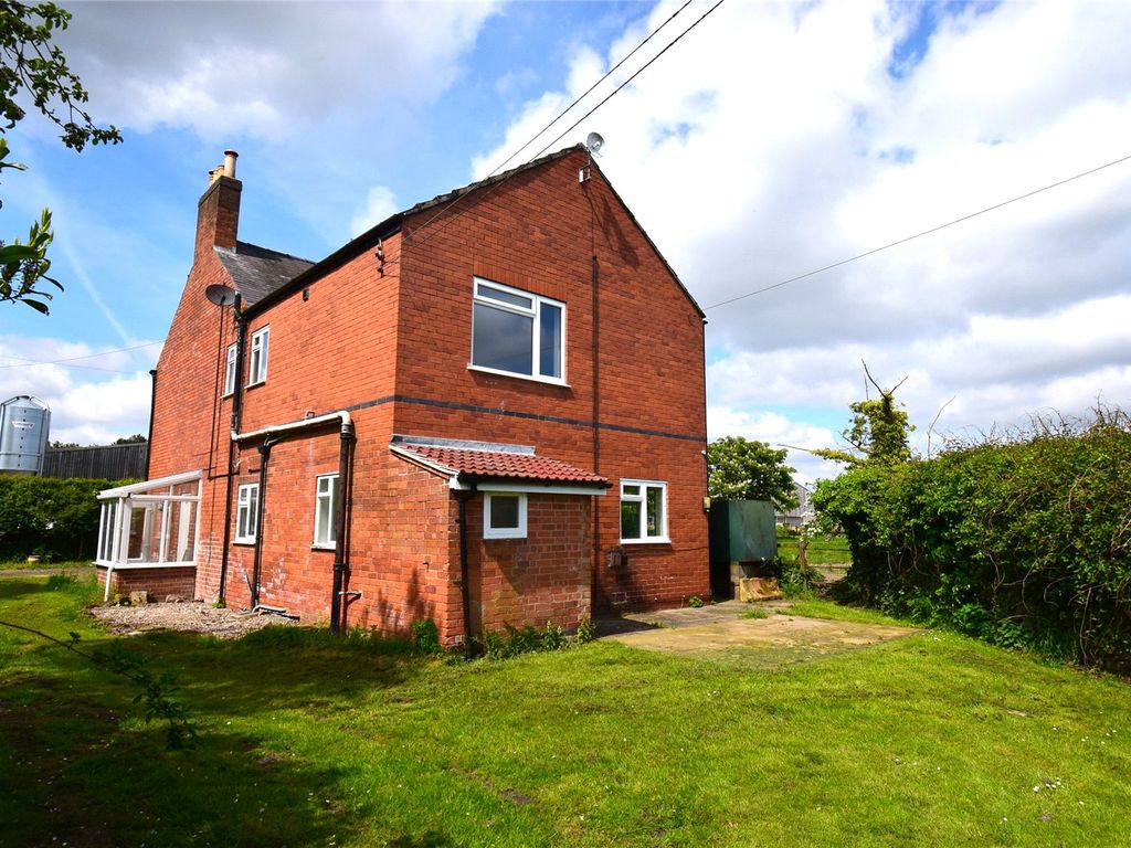 3 bed detached house to rent in Halloughton, Southwell, Nottinghamshire