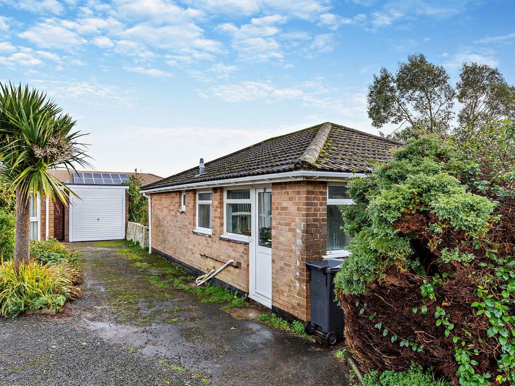 2 bed detached bungalow for sale in Linhay Close, Brixham TQ5, £285,000