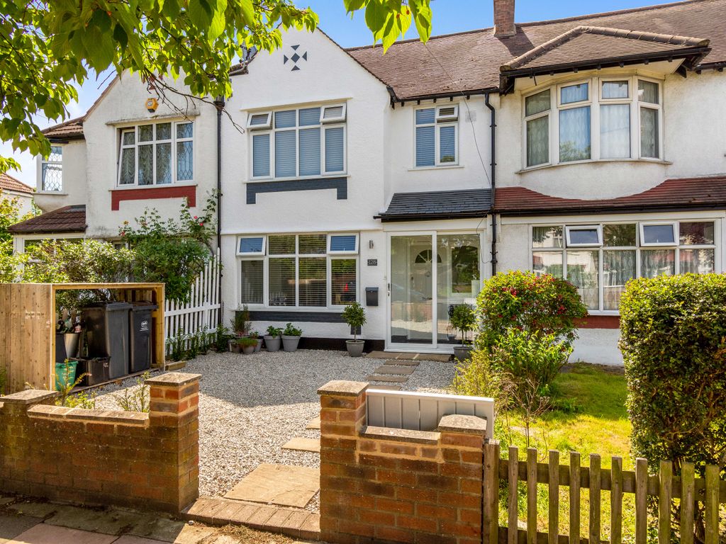 3 bed terraced house for sale in Eden Park Avenue, Beckenham BR3 Zoopla