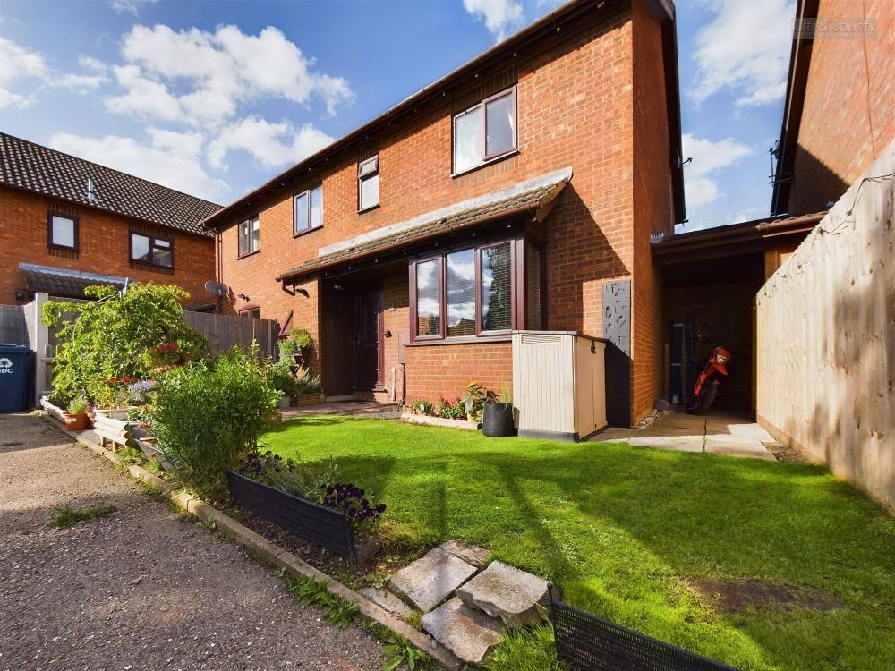 2 bed terraced house for sale in Cookson Close, Yaxley, Peterborough ...