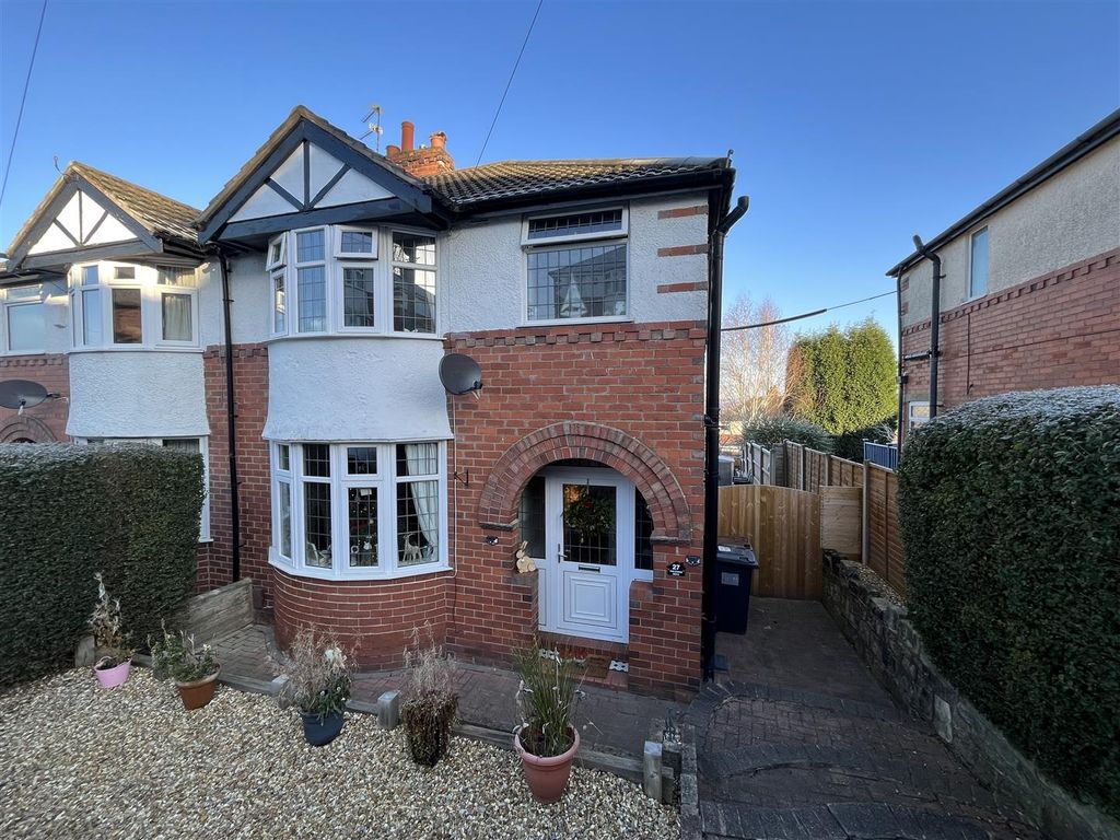 3 bed semidetached house for sale in Inglewood Drive, Wolstanton