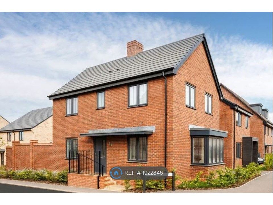 3 bed detached house to rent in Bentley Well, Derby DE22, £1,480 pcm