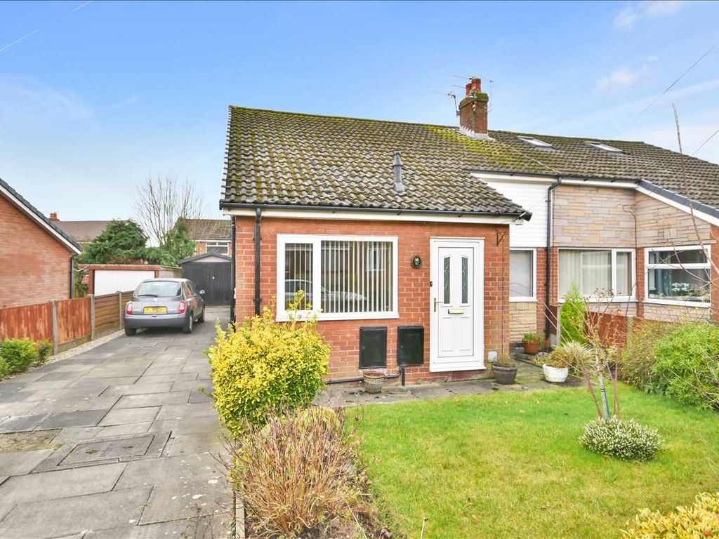 2 bed semidetached bungalow for sale in Chestnut Avenue, Euxton