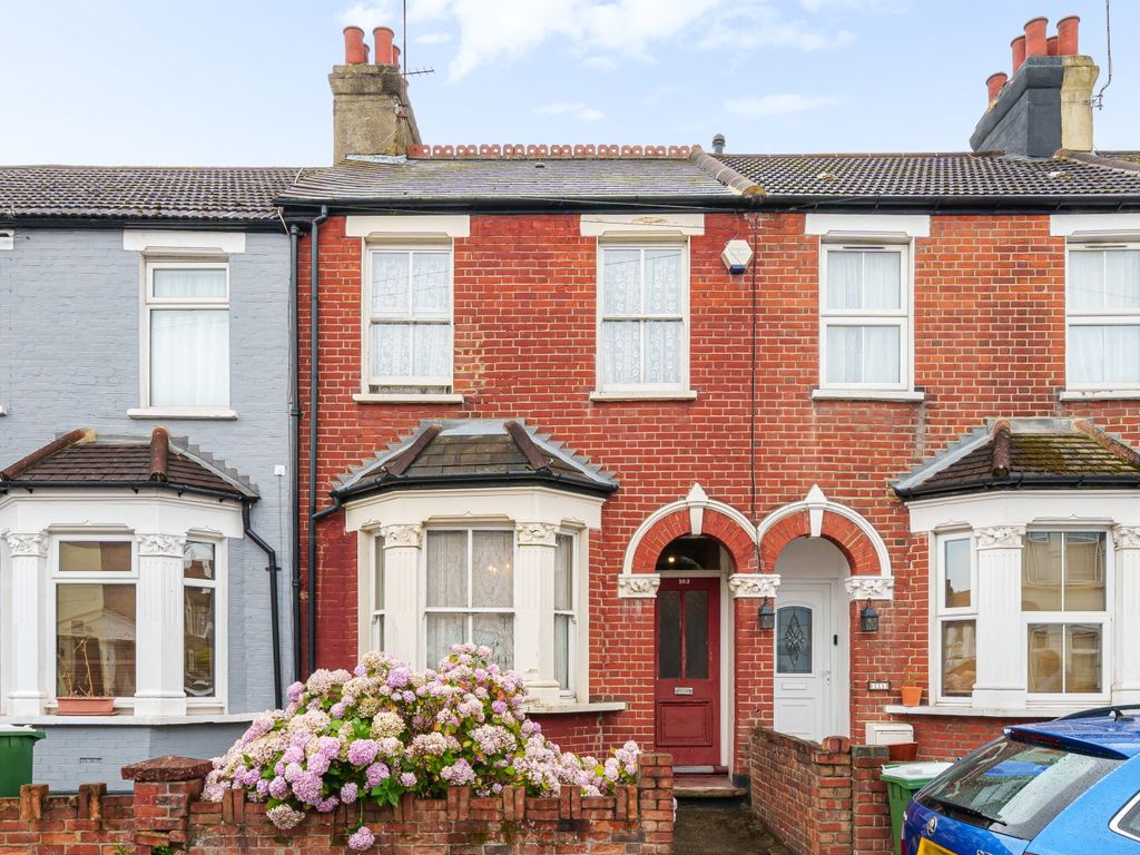 2 bed terraced house for sale in Riverdale Road, Erith DA8, £335,000