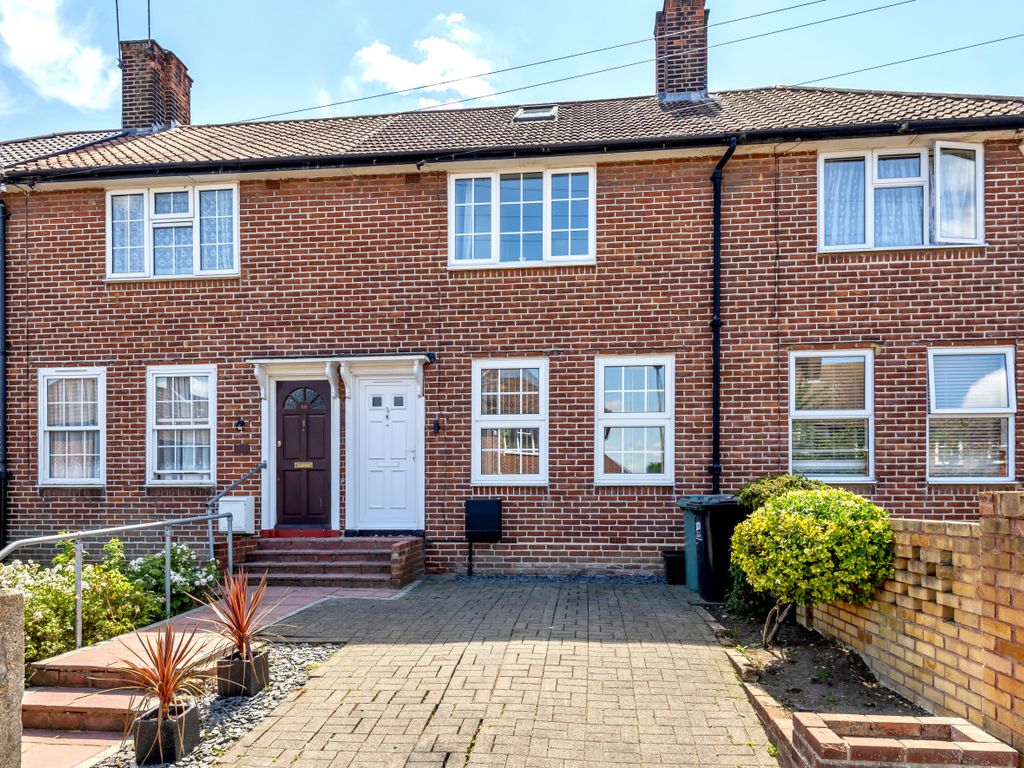 2 bed terraced house for sale in Harting Road, London SE9 Zoopla