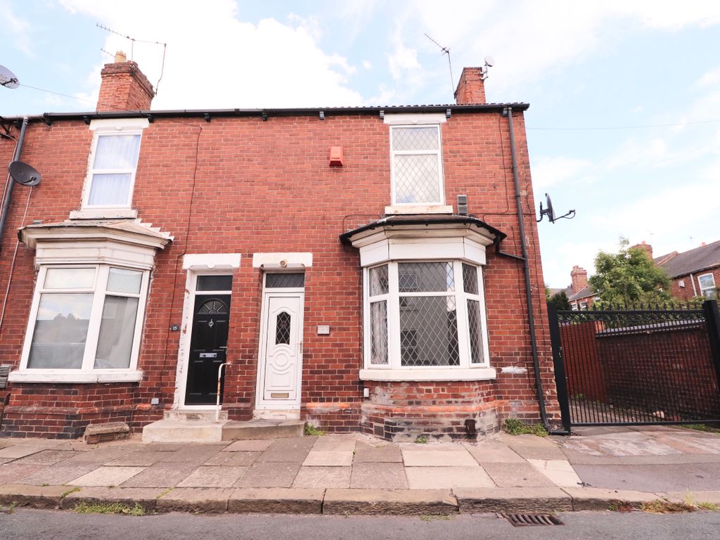 4 bed terraced house to rent in Cheshire Road, Wheatley, Doncaster DN1