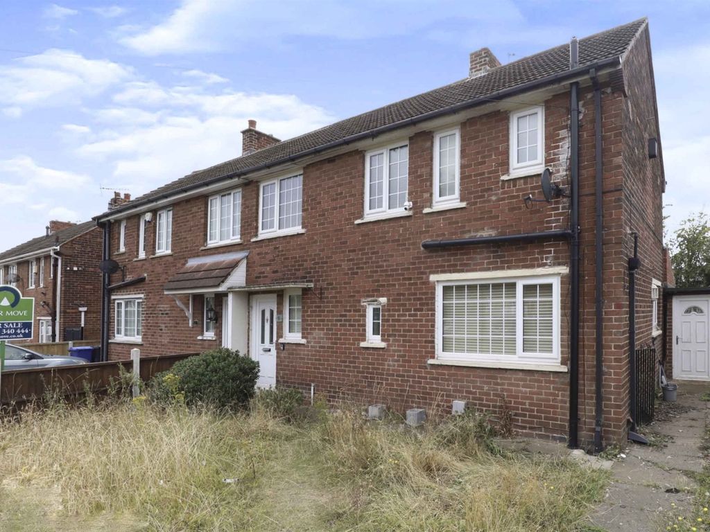 3 bed semidetached house for sale in Roberts Road, Edlington