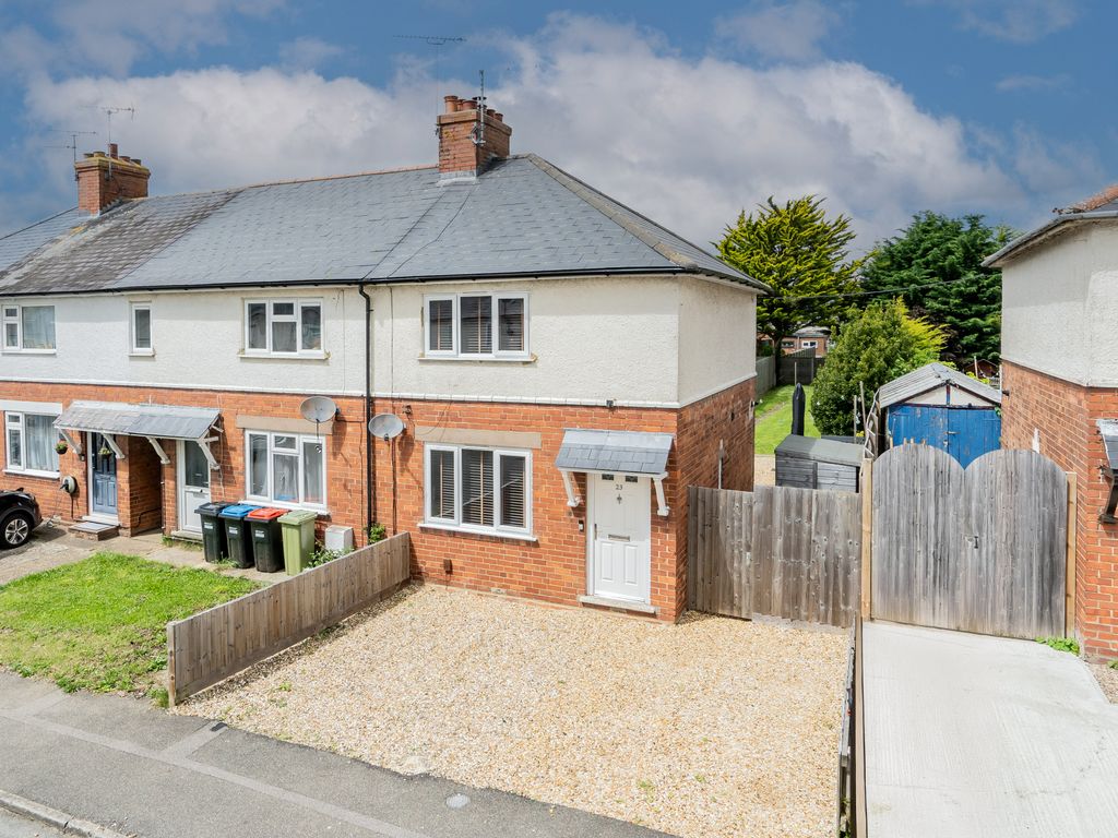 3 bed end terrace house for sale in Stanton Avenue, Bradville, Milton