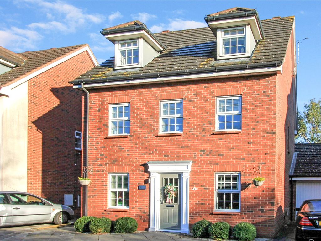 Massey Close, Stapeley, Nantwich, Cheshire CW5
