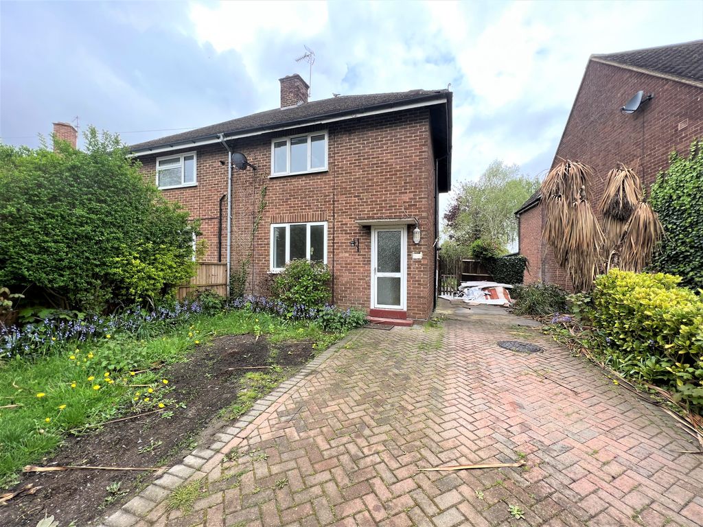 3 bed flat to rent in Homestead Road, Hatfield AL10 Zoopla