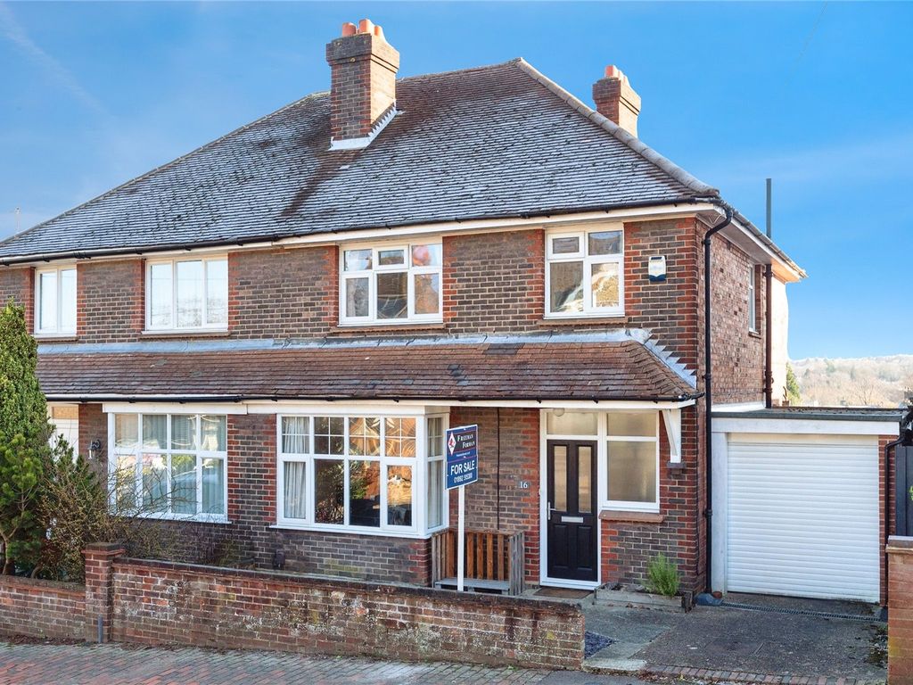 3 bed semidetached house for sale in St. Lukes Road, Tunbridge Wells