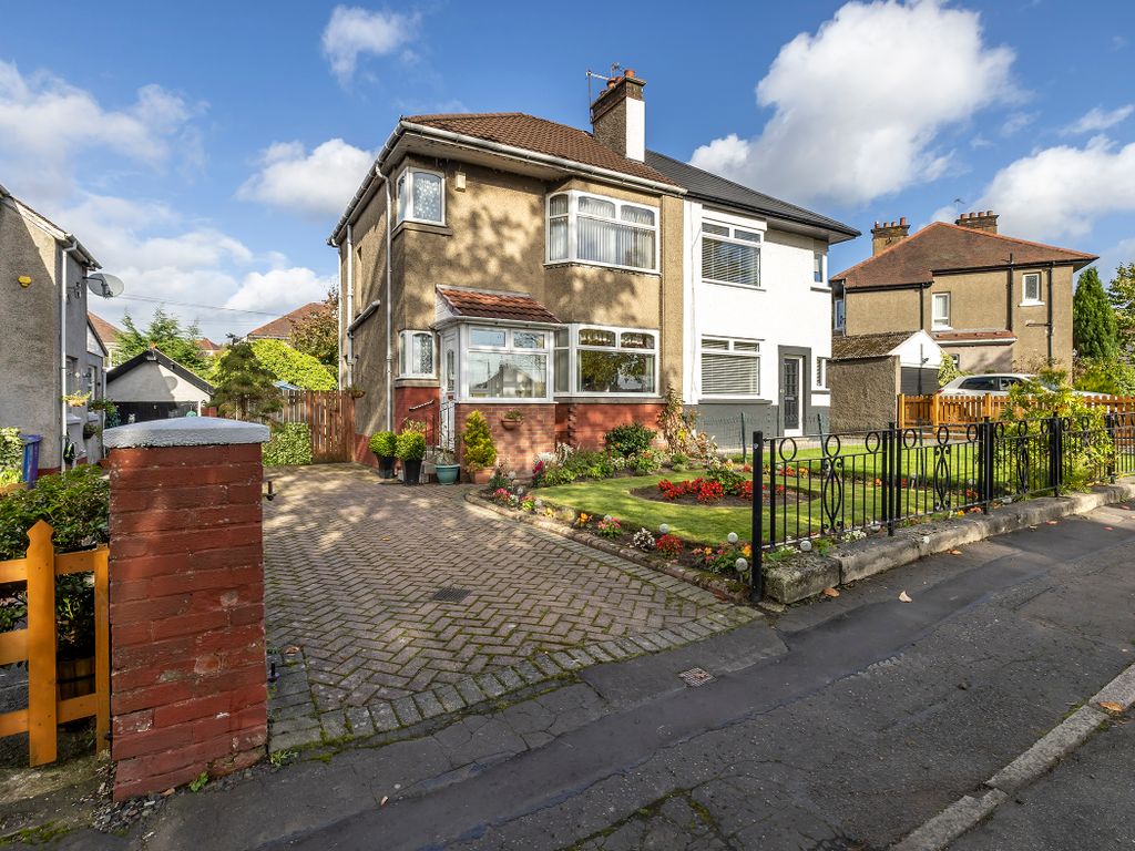 3 bed semidetached house for sale in Glasgow Road, Baillieston