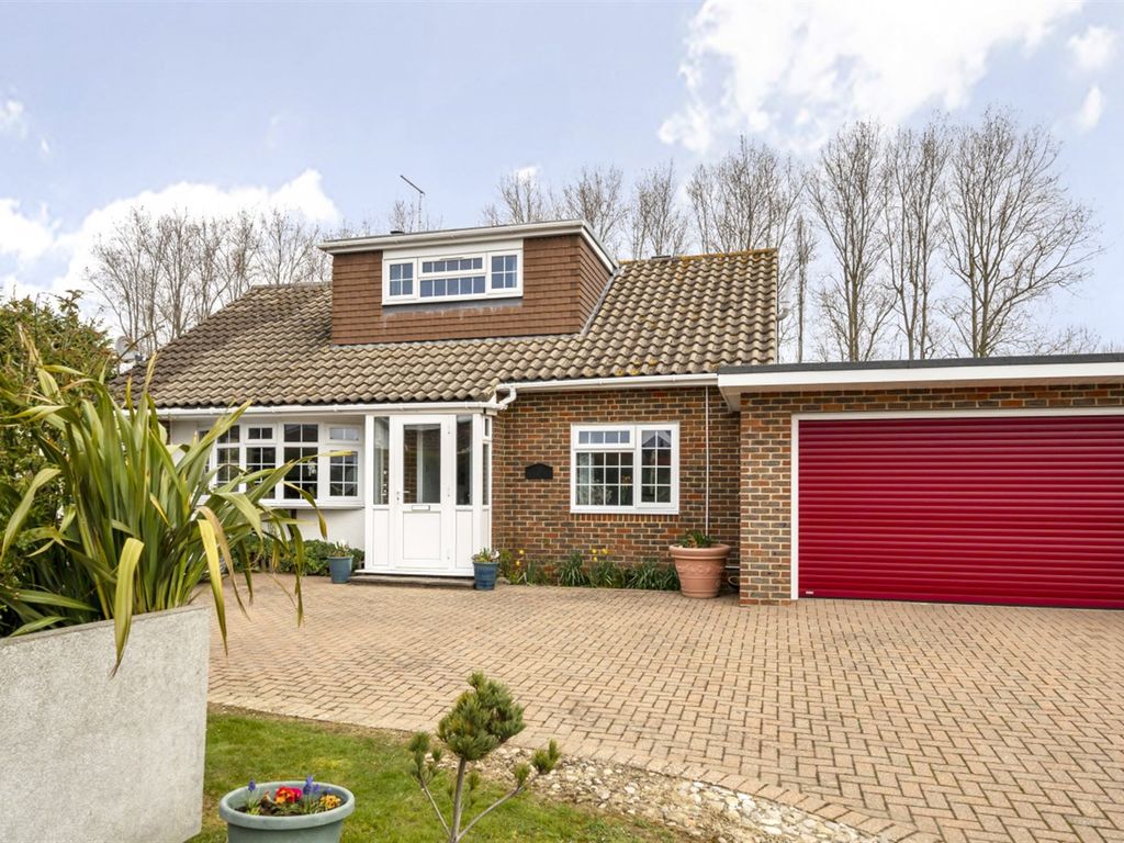 3 bed detached bungalow for sale in St Johns Close, West Meads, Bognor