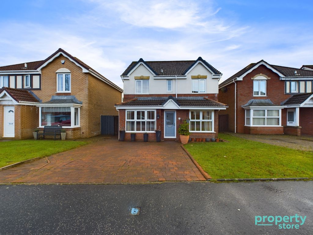 4 bed detached house for sale in Bennan Place, East Kilbride, South