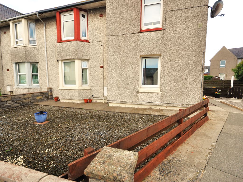 2 bed flat for sale in 28 Marine Gardens, Stranraer DG9 Zoopla