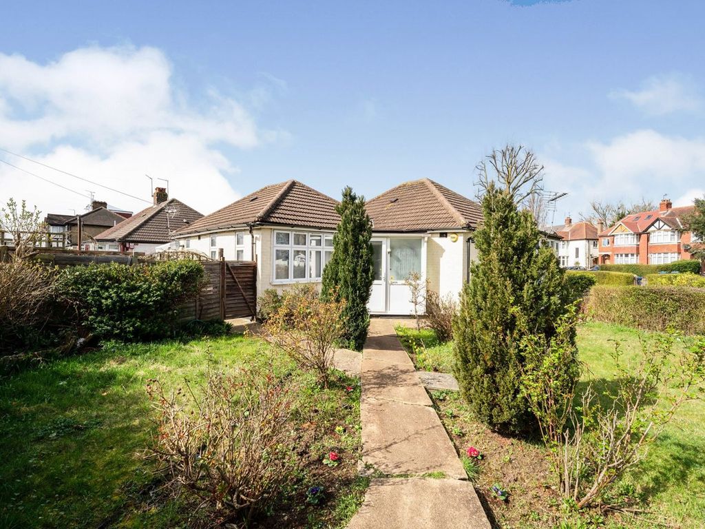 2 bed semidetached bungalow for sale in Somervell Road, Harrow HA2