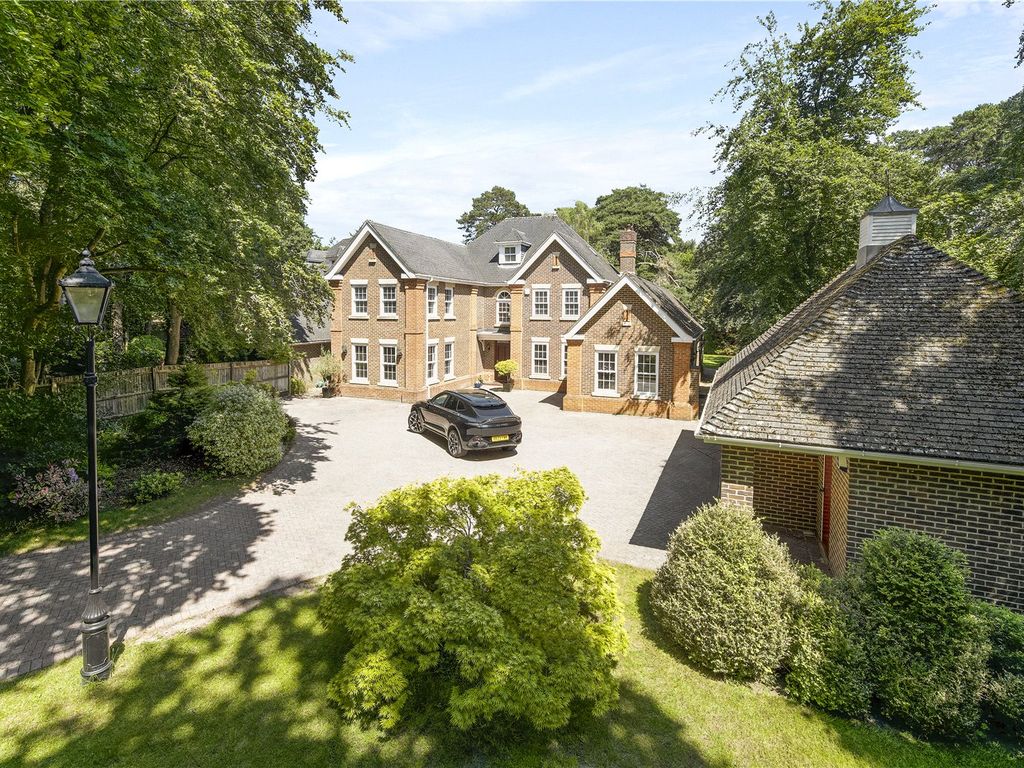 5 bed detached house for sale in Chilworth Road, Chilworth, Southampton, Hampshire SO16 Zoopla