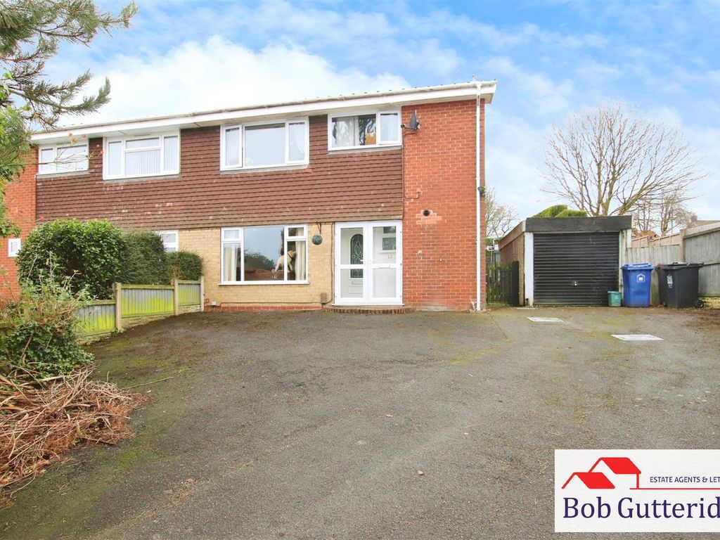 3 bed semidetached house for sale in Dorridge Grove, May Bank
