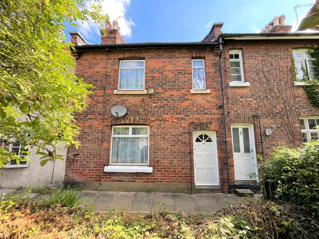 Campion Terrace, Cricklewood NW2  