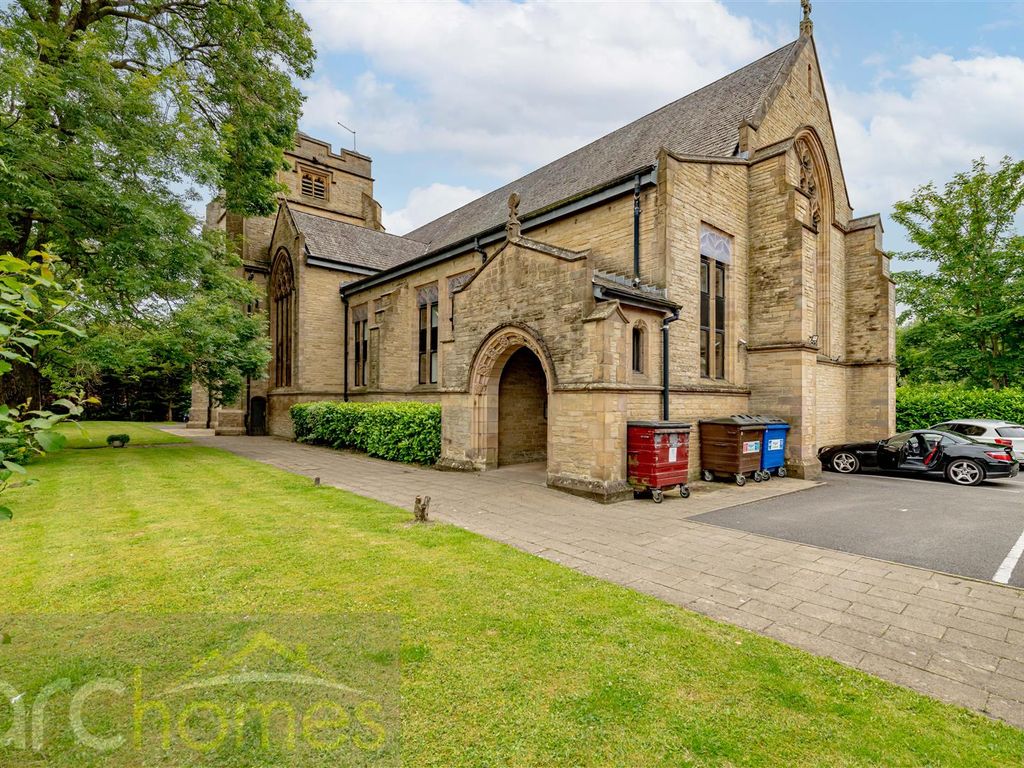 2 bed flat for sale in Tyldesley Road, Atherton, Manchester M46, £