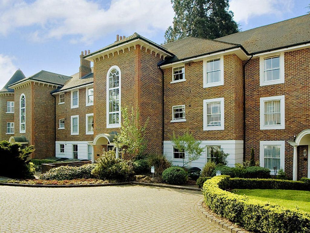 2 bed flat to rent in Agincourt, Cheapside Road, Ascot, Berkshire SL5 Zoopla