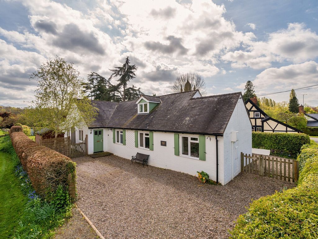 4 bed detached house for sale in Bodenham, Hereford HR1, £600,000 Zoopla