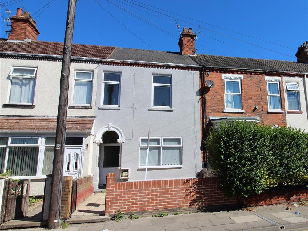 4 bed terraced house for sale in Welholme Road, Grimsby, N.E. Lincs DN32 Zoopla
