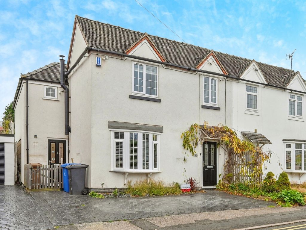 4 bed semidetached house for sale in Robincroft Road, Allestree, Derby