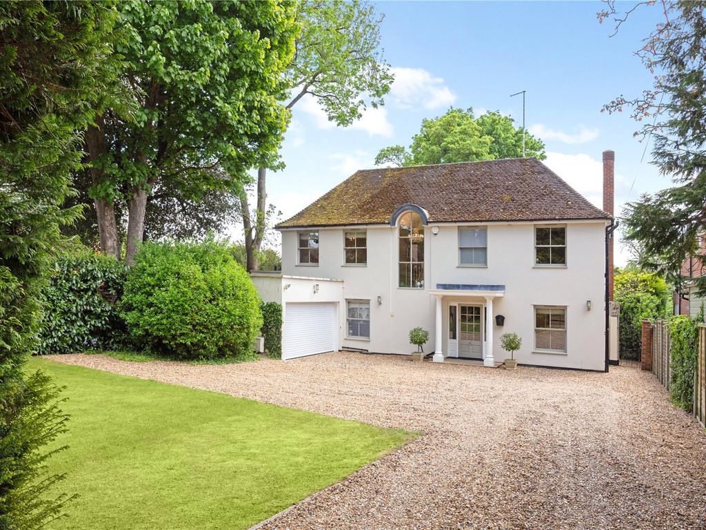 4 bed detached house for sale in West Street, Marlow, Buckinghamshire