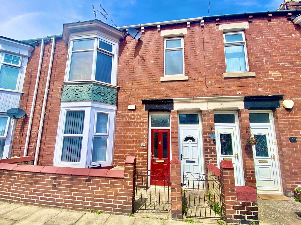 3 bed flat for sale in Armstrong Terrace, South Shields NE33 Zoopla