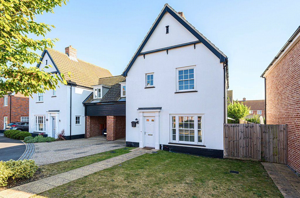 3 bed linkdetached house for sale in Wilfreds Way, Brightlingsea