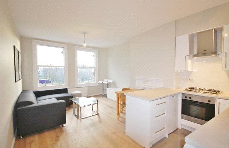 2 bed flat to rent in Chiswick High Road, London W4, £2,250 pcm Zoopla