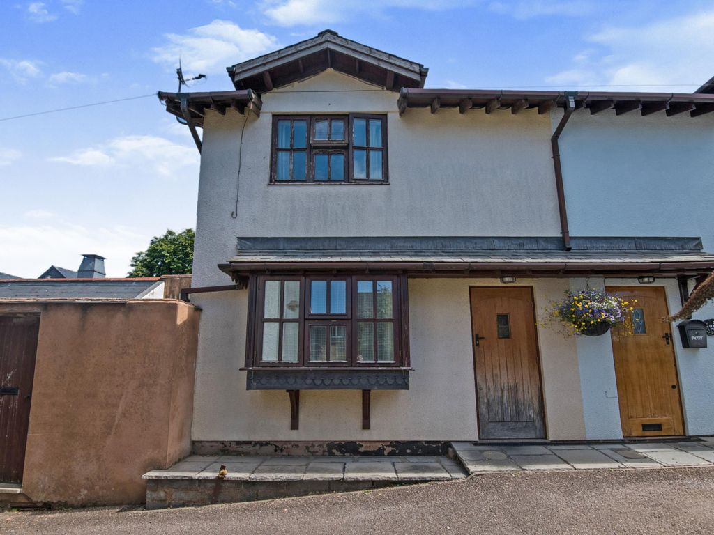 2 bed semidetached house for sale in Hollie Point, High Street