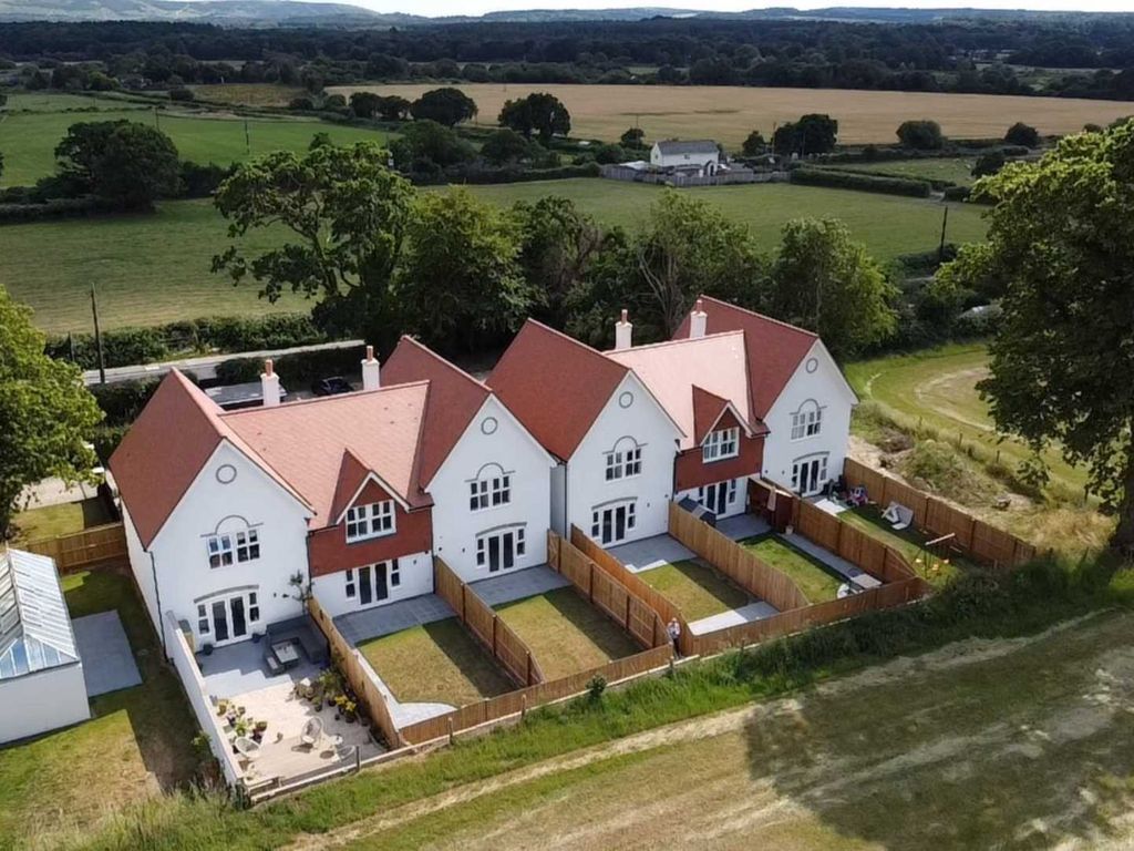 New home, 3 bed end terrace house for sale in The Kemps, East Stoke