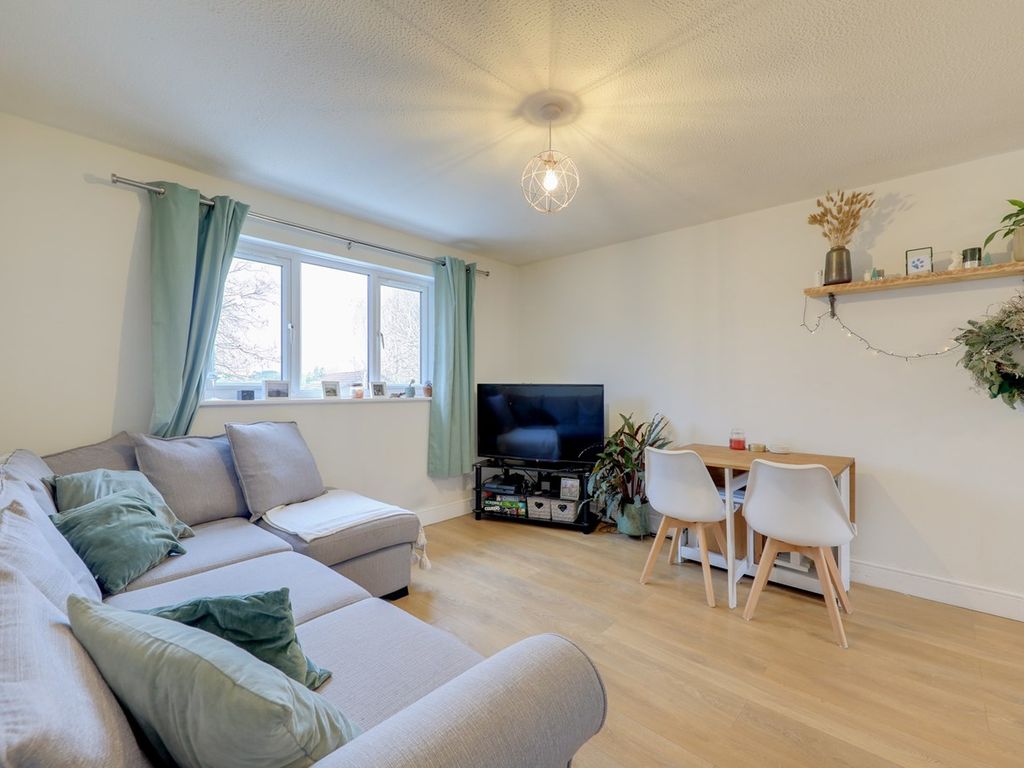 1 bed flat for sale in Lane, Hither Green, London SE13 Zoopla