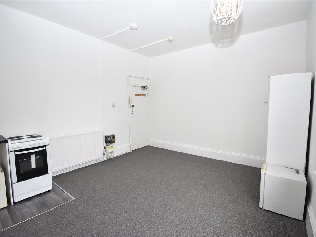 Studio to rent in Donnington Square, Newbury, Berkshire RG14 Zoopla
