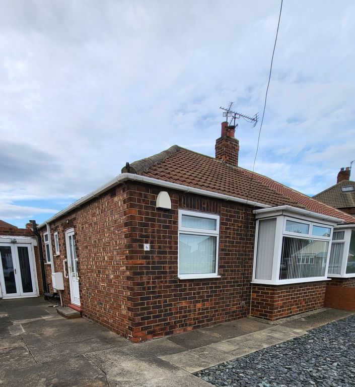 2 bed bungalow for sale in Runswick Avenue, Redcar TS10, £140,000 Zoopla