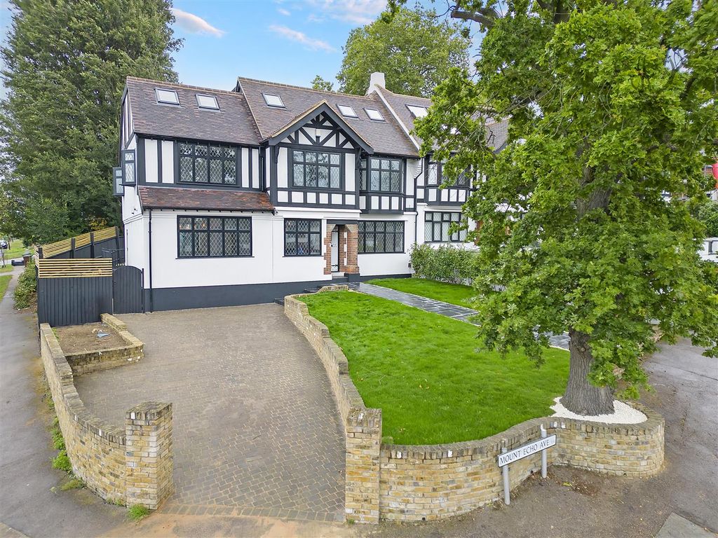 7 bed property for sale in Mount Echo Avenue, London E4, £1,500,000 Zoopla