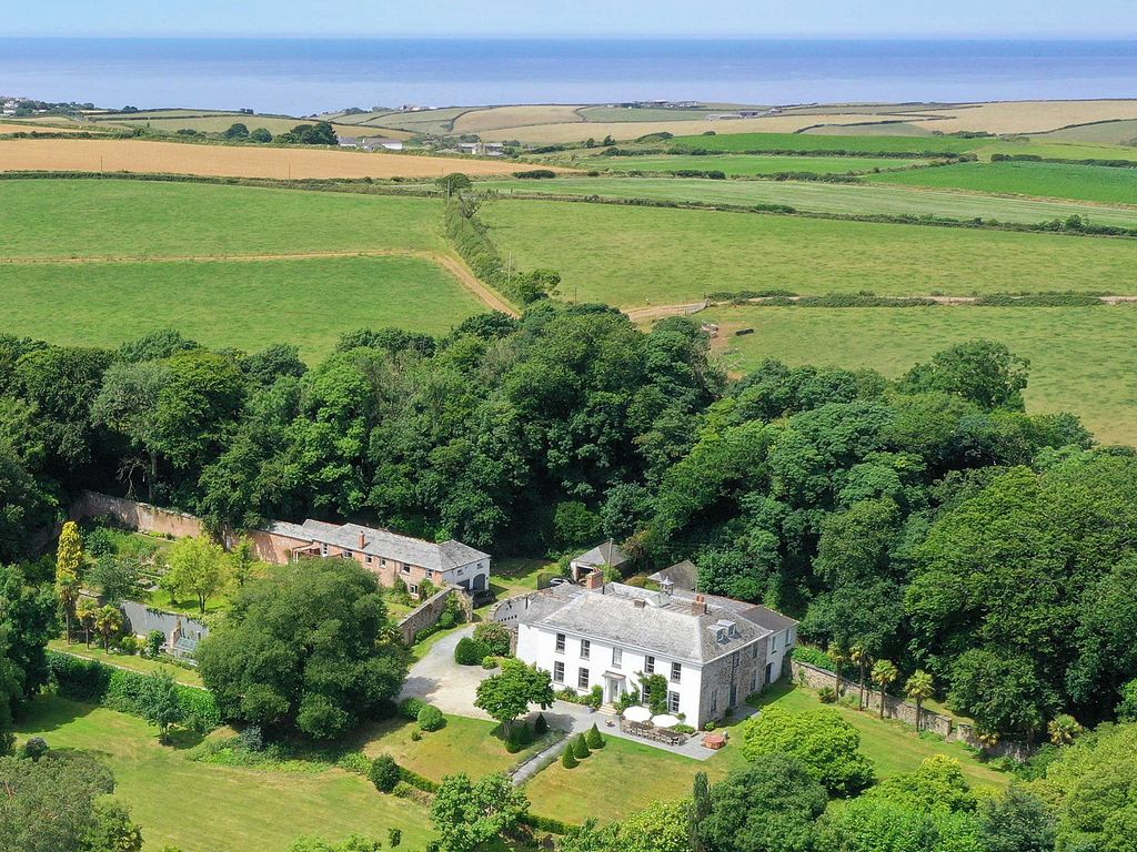 11 bed detached house for sale in Port Isaac PL29 Zoopla