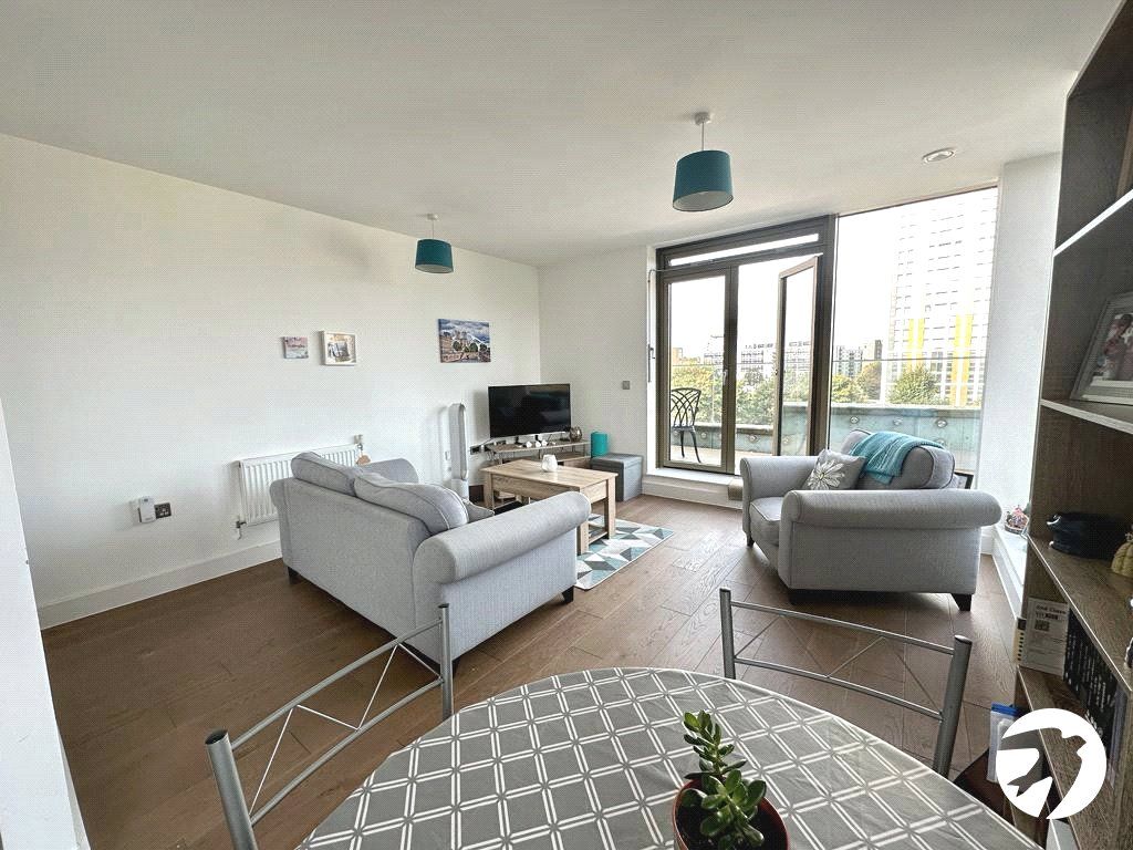 2 bed flat for sale in Granville Park, London SE13, £166,250 Zoopla