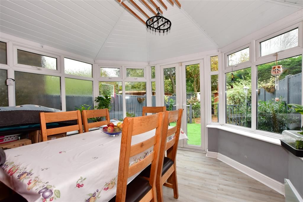 Orchard Heights, Orchard Heights, Ashford, Kent TN25  