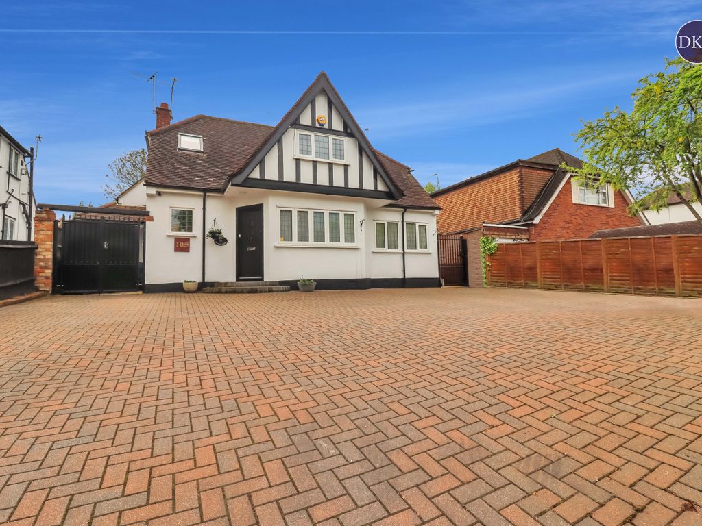 5 bed detached house for sale in Rickmansworth Road, Watford WD18, £1,050,000 Zoopla
