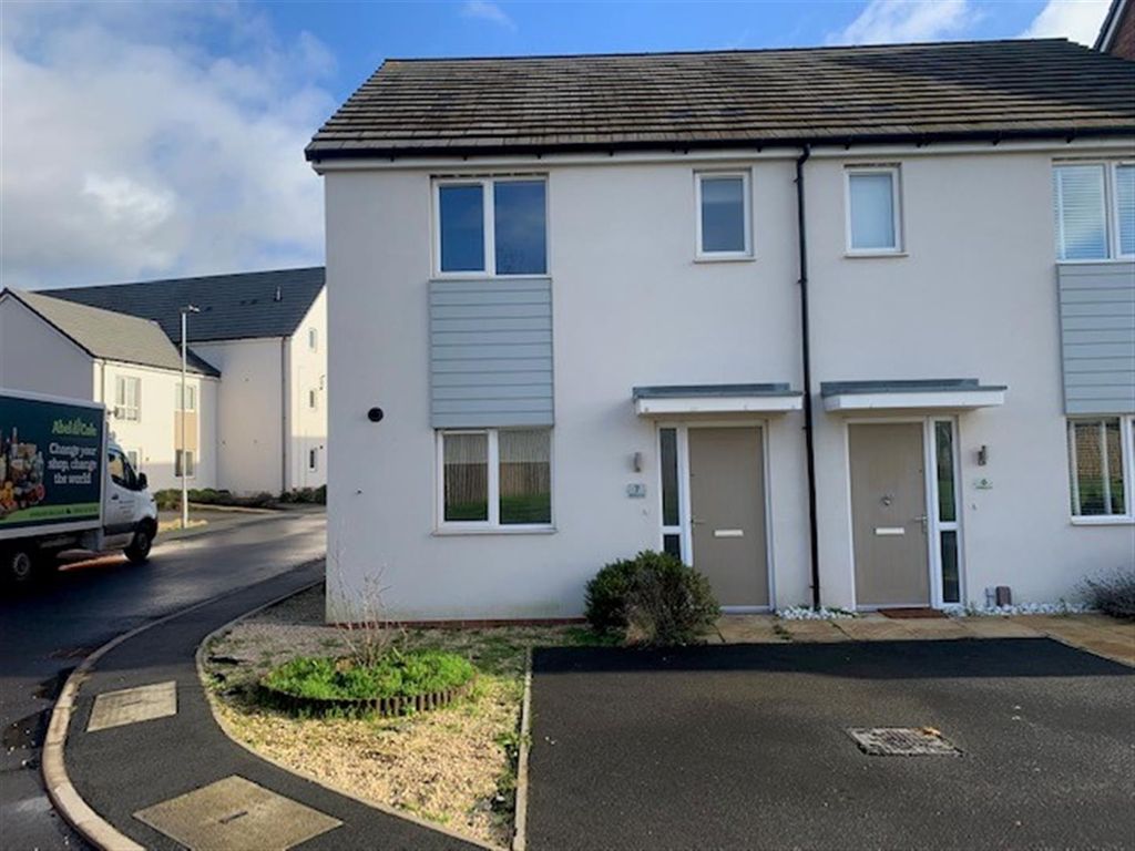 3 bed semidetached house for sale in Whitebeam Close, Branston, Burton