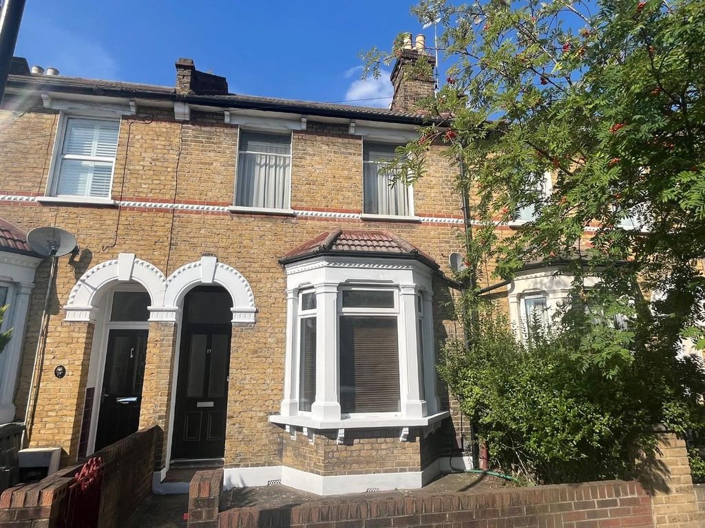 1 bed property for sale in Bradgate Road, London SE6, £350,000 Zoopla