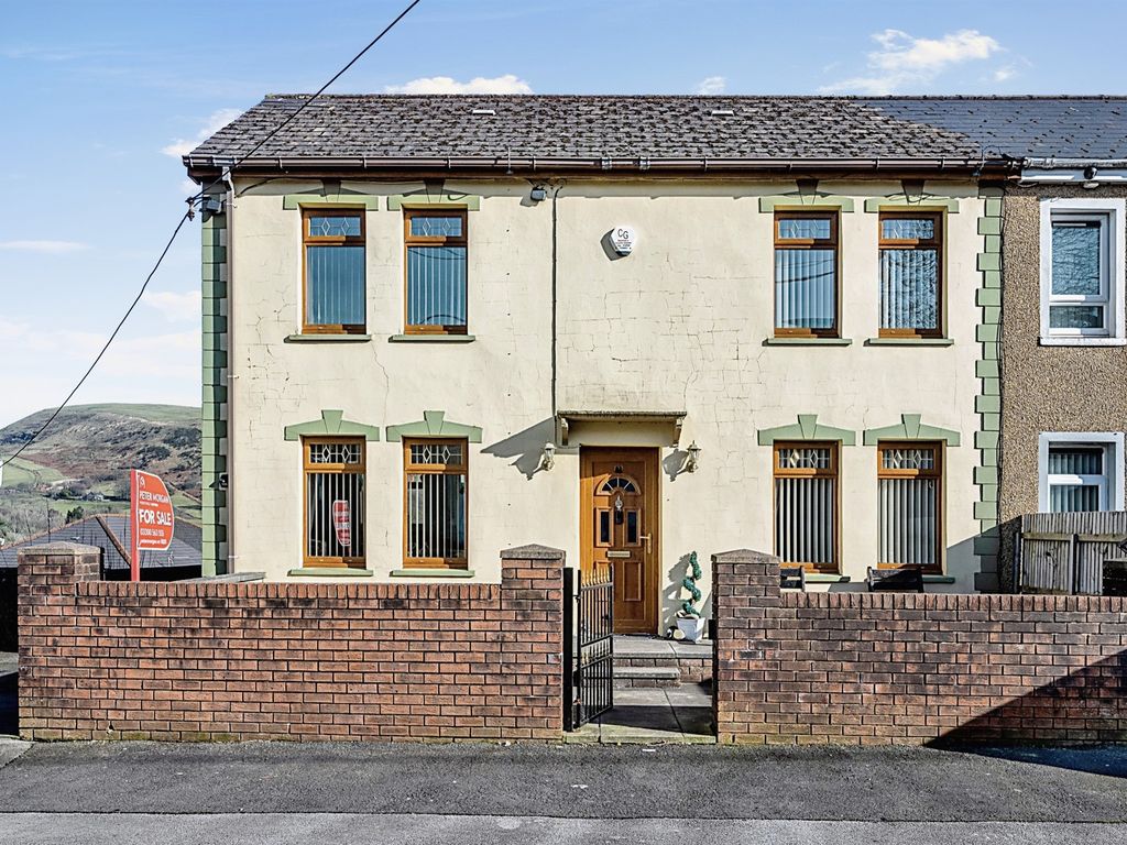 3 bed semidetached house for sale in Heol Cadrawd, Llangynwyd, Maesteg