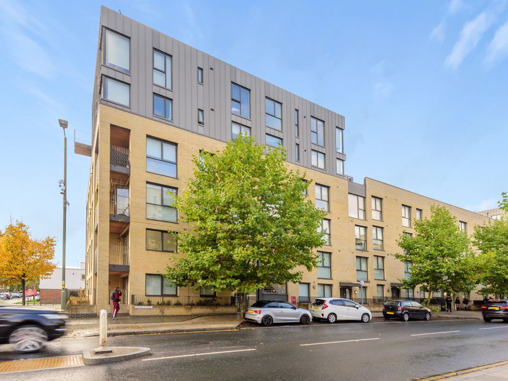 1 bed flat to rent in 9 Bristol Avenue, Colindale NW9, £1,475 pcm Zoopla