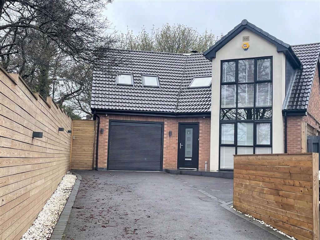 5 bed detached house for sale in Beehive Green, Westhoughton, Bolton