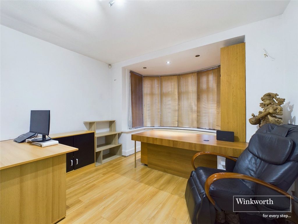 3 bed terraced house for sale in Princes Avenue, Kingsbury, London NW9