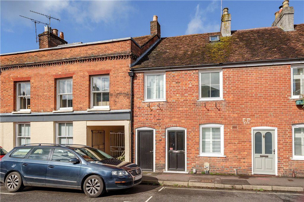 3 bed terraced house for sale in Middlebridge Street, Romsey, Hampshire